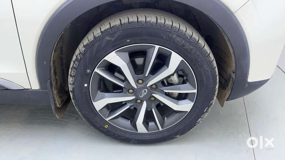 Mahindra Xuv300 W8 (o) 1.5 Diesel Amt, 2021, Diesel