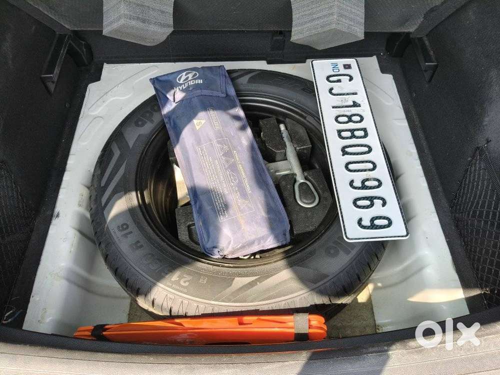 Mg Astor 1.5 Savvy Cvt S Red, 2021, Petrol