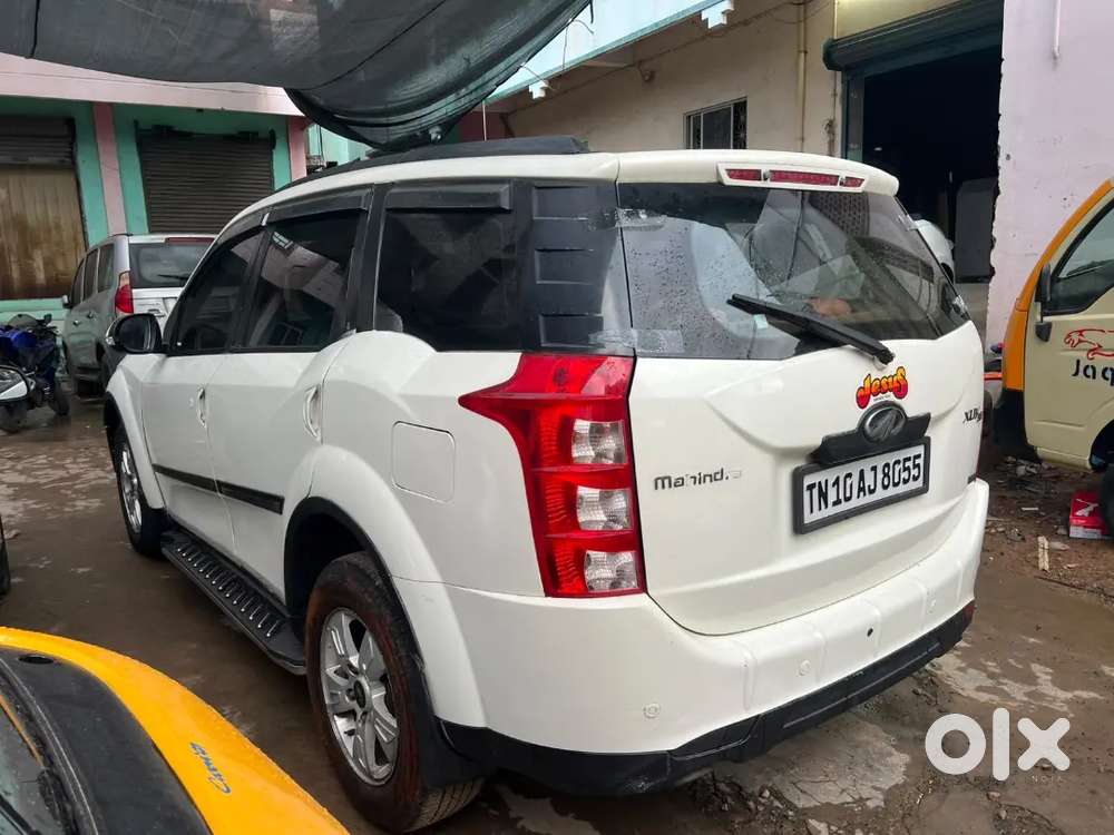 Mahindra Xuv500 W8 Diesel 2012 Model
