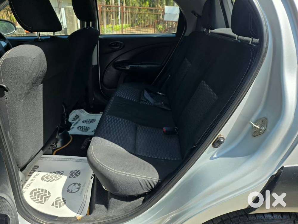 Toyota Etios Cross 1.2l G, 2016, Petrol