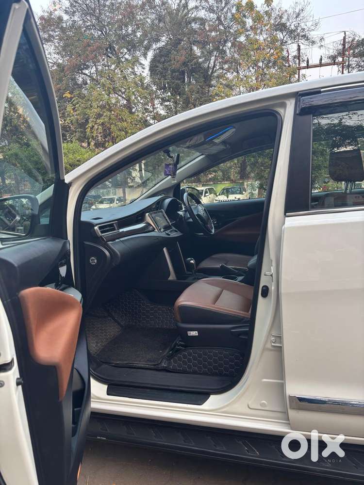 Toyota Innova Crysta Zx 2.4 Diesel 7 Seater, 2022, Diesel