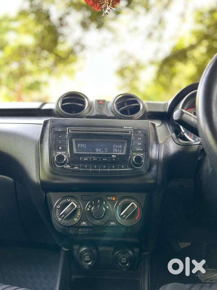 Maruti Suzuki Swift Amt Vxi, 2018, Petrol