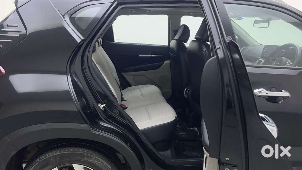 Kia Sonet Htx D, 2023, Petrol