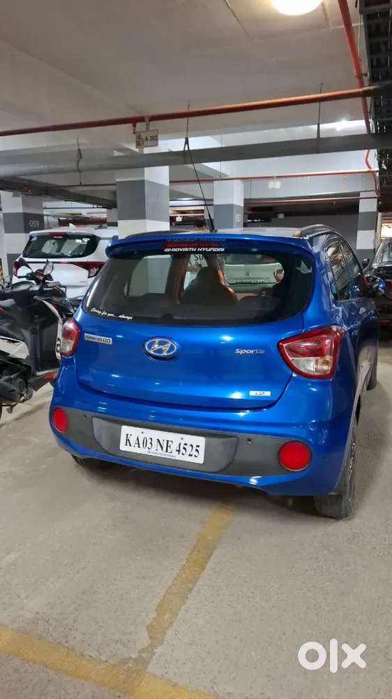 Hyundai I 10 Electric Blue