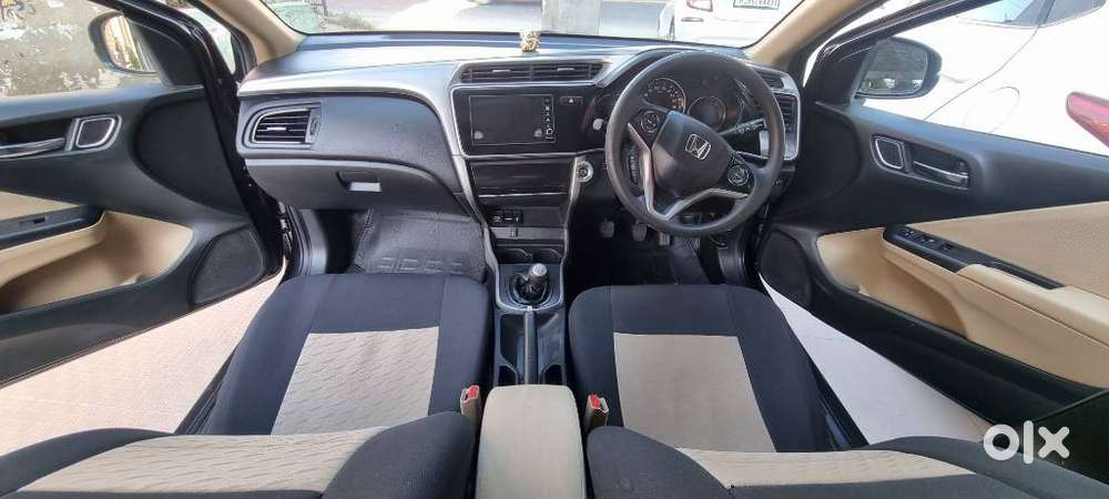 Honda City 1.5 V 5th Gen I-vtec Mt, 2018, Petrol