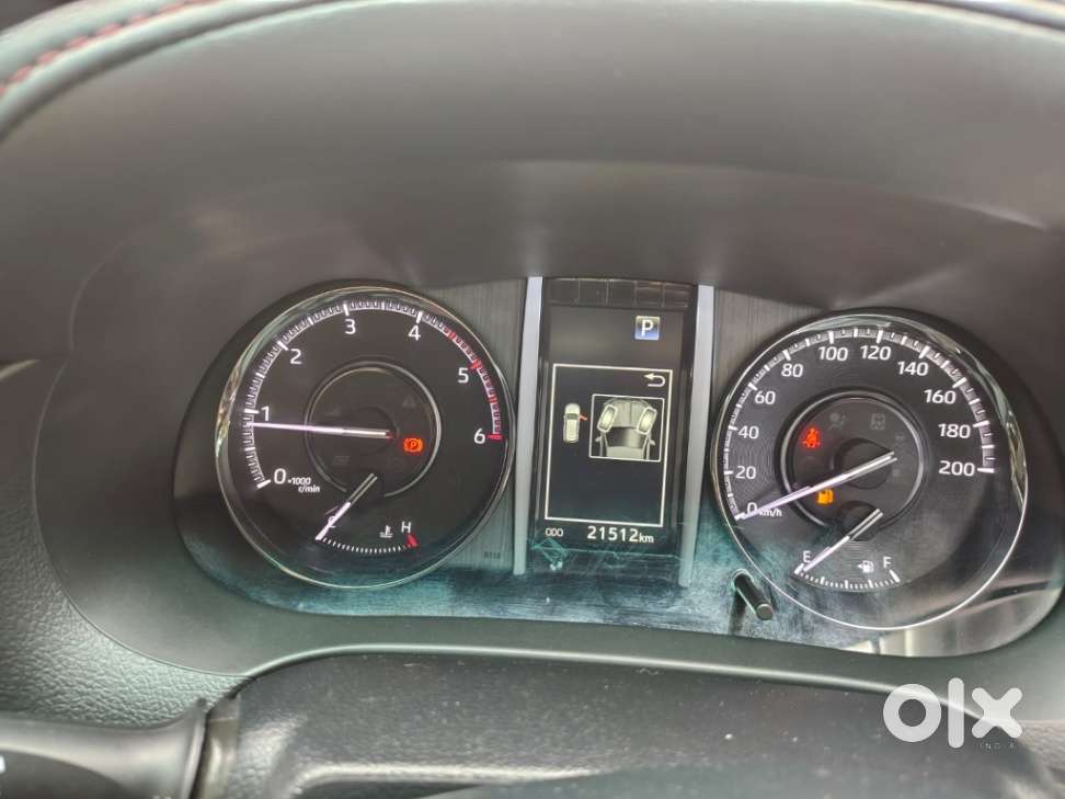 Toyota Fortuner Legender 4x4 At 2.8, 2025