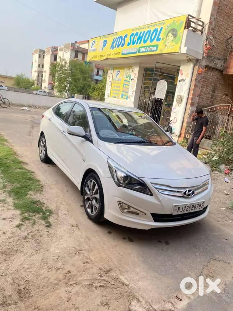 Showroom Condition Verna Fluidic