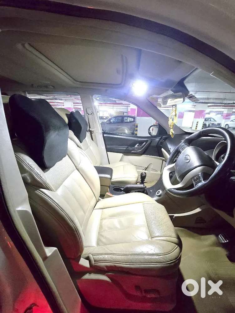 Mahindra Xuv500 2.2 W10 2016