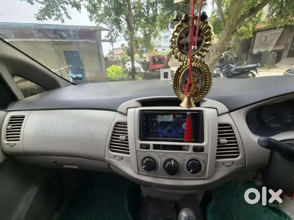 Toyota Innova Hycross 2012 Diesel 162206 Km Driven