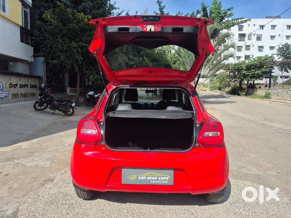 Maruti Suzuki Swift Vxi + Manual, 2022, Petrol