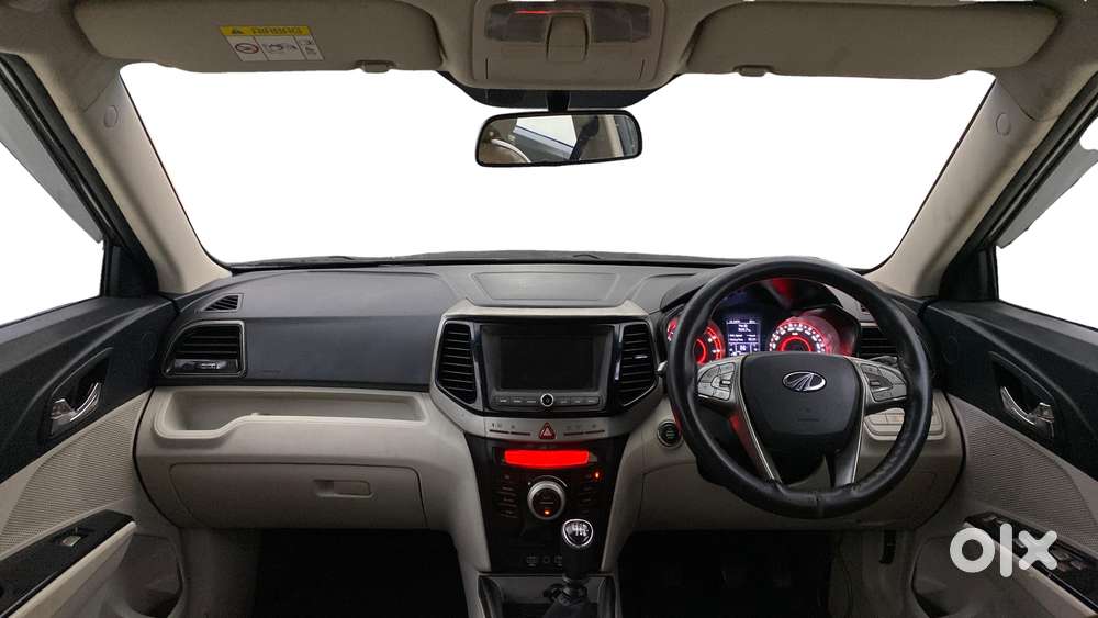 Mahindra Xuv300 W8, 2021, Petrol