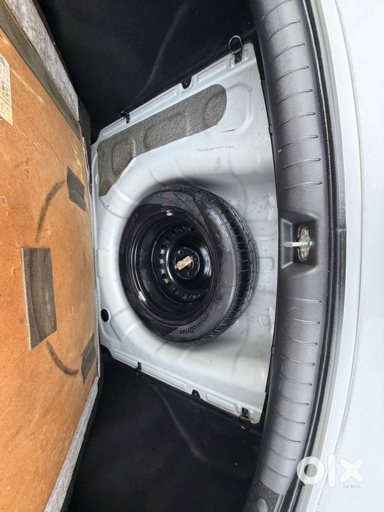 Hyundai Verna 1.6 Sx (o) Vtvt At, 2019, Petrol