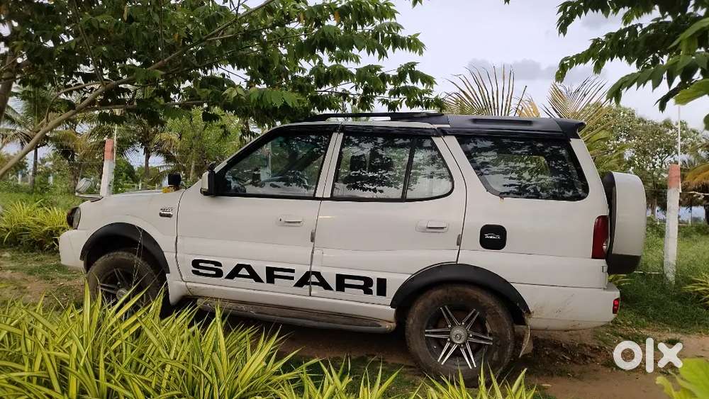 Tata Safari 2012 Diesel 136000 Km Driven