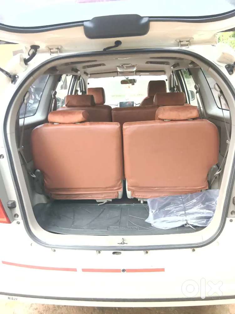 Toyota Innova 2012 Diesel 400000 Km Driven