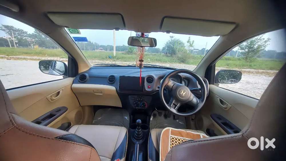 Honda Brio 2012 Petrol Well Maintained