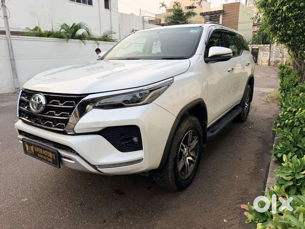 Toyota Fortuner 4x2 At 2.8 Diesel, 2024, Diesel