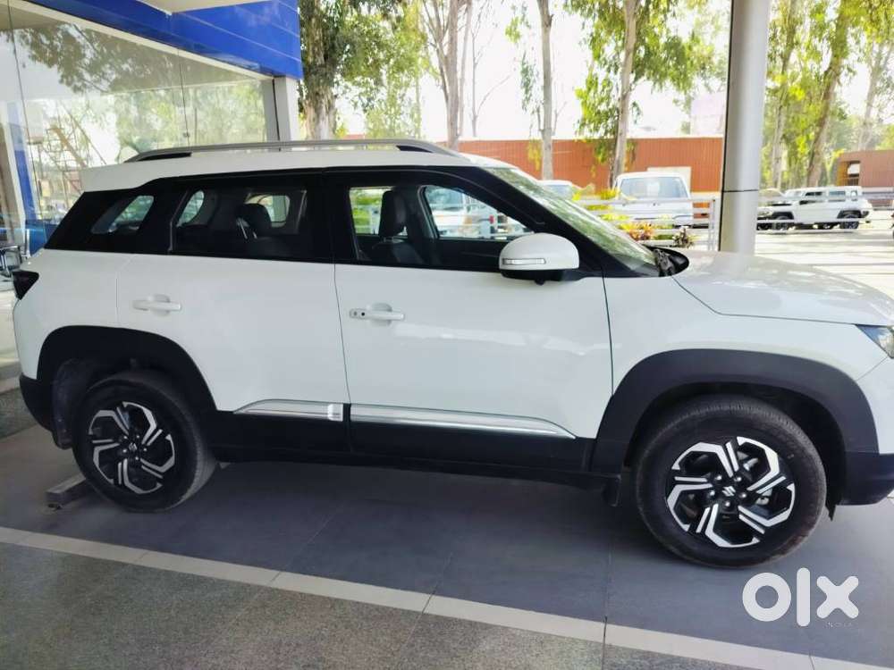 Maruti Suzuki Vitara Brezza Zxi + Mt, 2025, Petrol