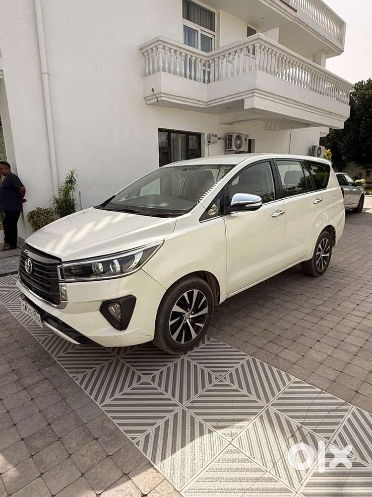 Toyota Innova Crysta 2021 Diesel Well Maintained