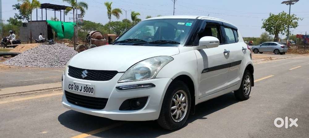 Maruti Suzuki Swift 2011-2014 Vxi, 2013, Petrol