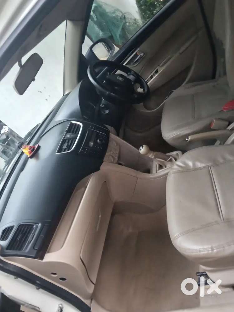 Maruti Suzuki Dzire 2012