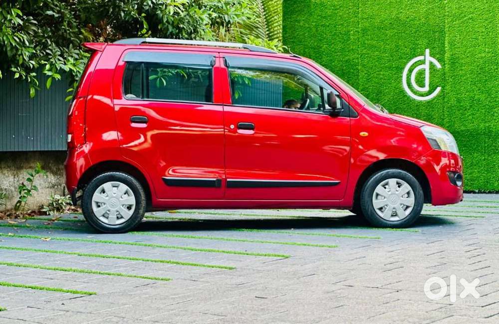 Maruti Suzuki Wagon R Lxi Optional, 2017, Petrol