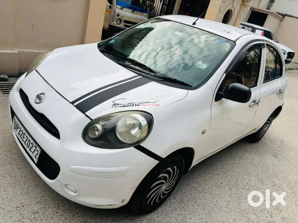 Nissan Micra Active 2013