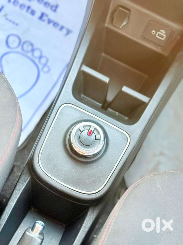 Renault Kwid Rxt Amt Climber (automatic), 2020, Petrol