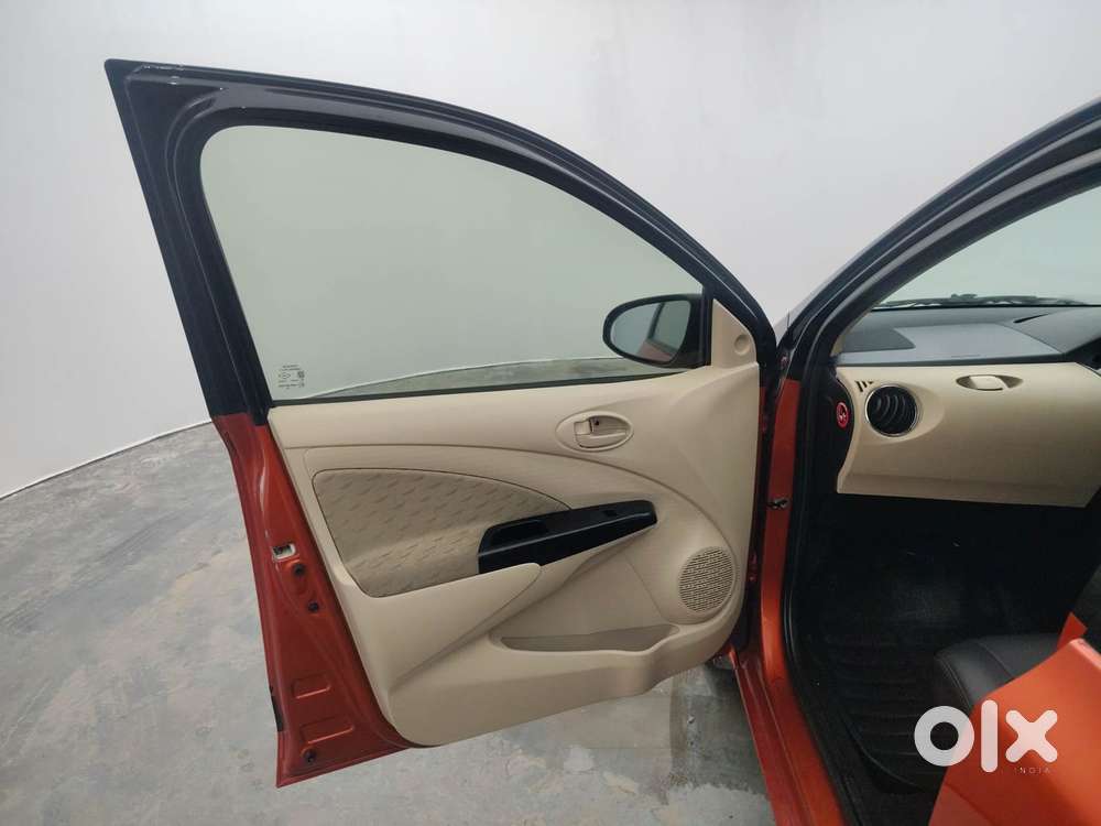 Toyota Etios Liva 2014-2016 Vx, 2019, Petrol