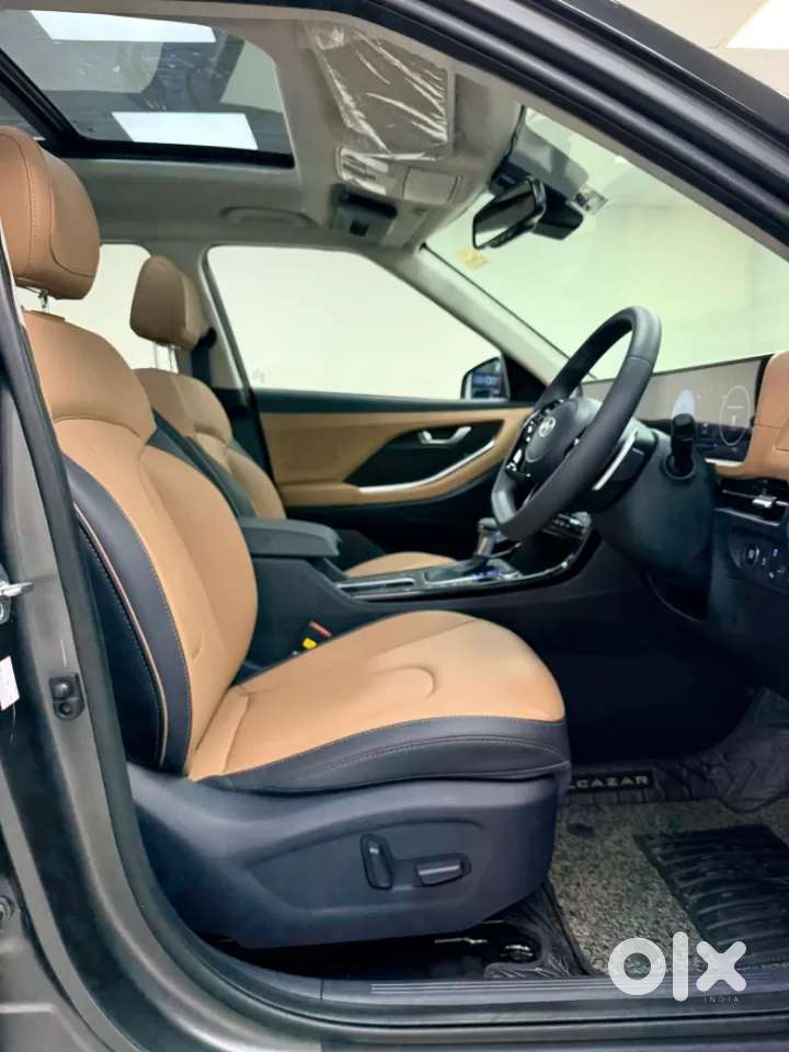 Hyundai Alcazar, 2025, Petrol