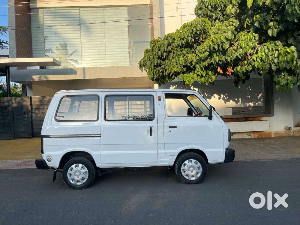 Maruti Suzuki Omni 8 Seater, 2010, Petrol