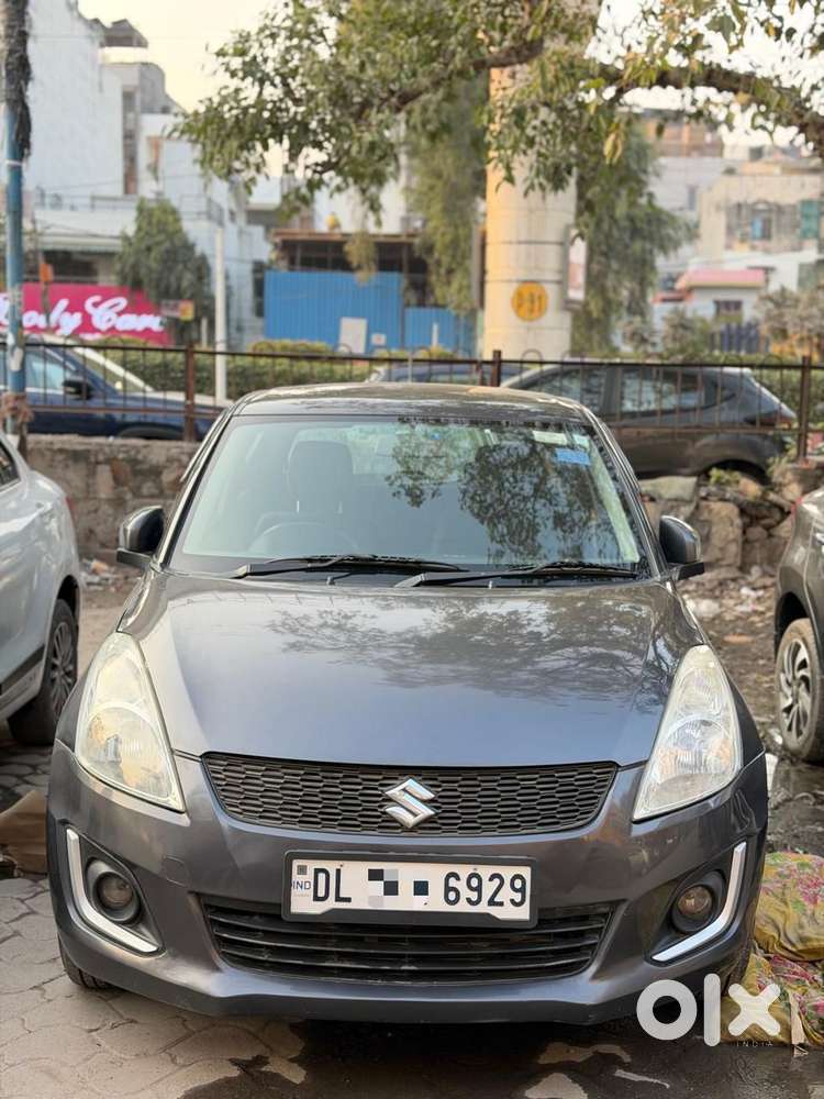 Maruti Suzuki Swift 1.2 Lxi (o), 2017, Petrol