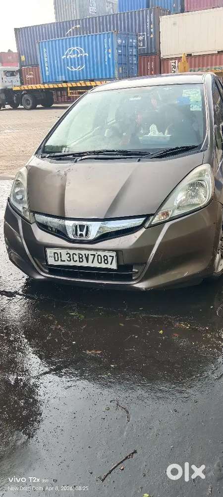 Urgent Sale,honda Jazz 2012 Cng & Hybrids 85000 Km Driven