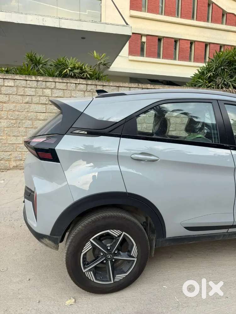 Tata Nexon 2026 Petrol 1232 Km Driven