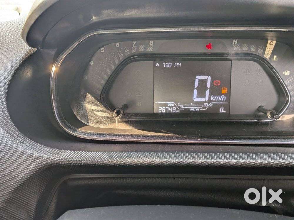 Tata Tiago 1.2 Revotron Xt (o), 2023, Petrol