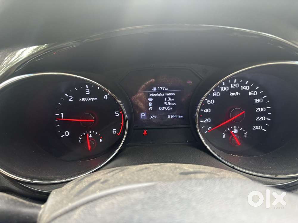 Kia Carnival Prestige, 2021, Diesel
