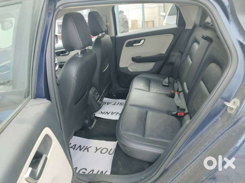 Tata Altroz 1.2 Xza Plus, 2022, Petrol