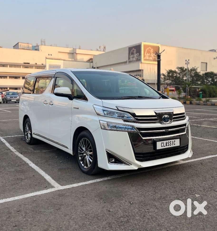 Toyota Vellfire 2.5 Hybrid, 2020, Petrol
