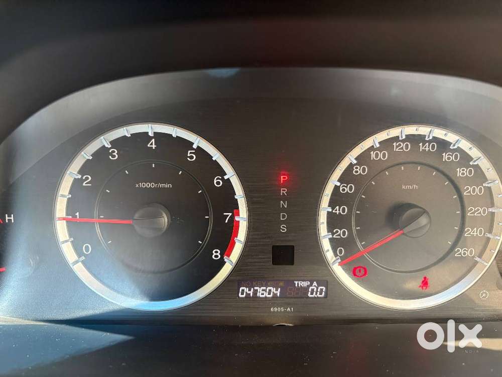 Honda Accord 2.4 At 2011 Model