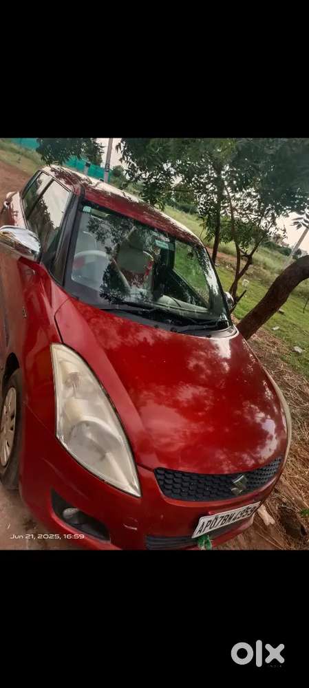 Maruti Swift Vxi 2012