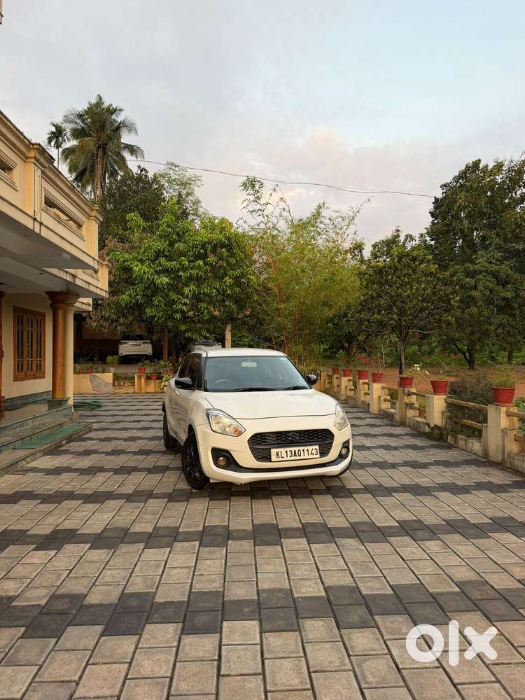 Maruti Suzuki Swift Vxi Optional, 2019, Petrol