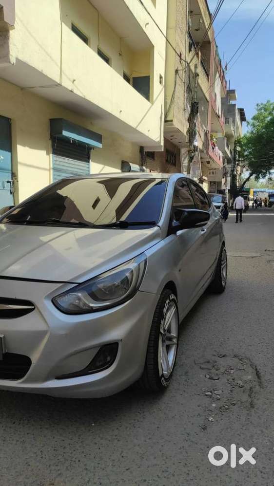 Hyundai Fluidic Verna 2013 Petrol Well Maintained