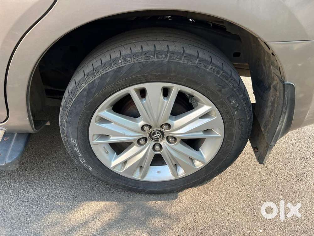 Toyota Innova Crysta 2.8 Z Automatic 2016