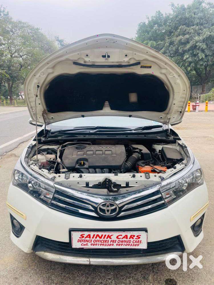 Toyota Corolla Altis 2013-2017 G At, 2014, Petrol
