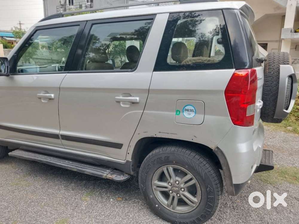 Mahindra Tuv 300 T10, 2019, Diesel