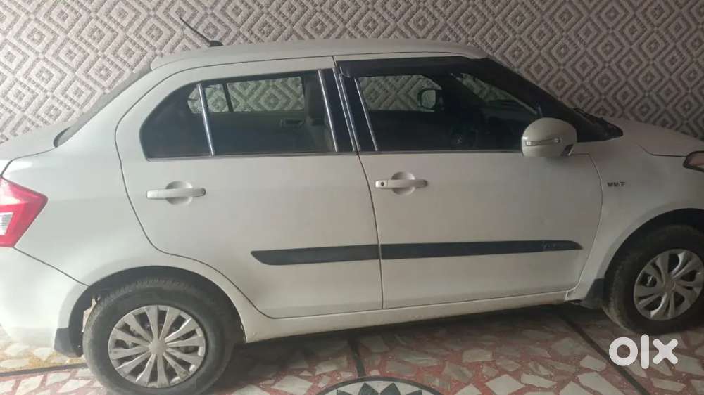 Maruti Suzuki Dzire 2016 Cng & Hybrids 110250 Km Driven