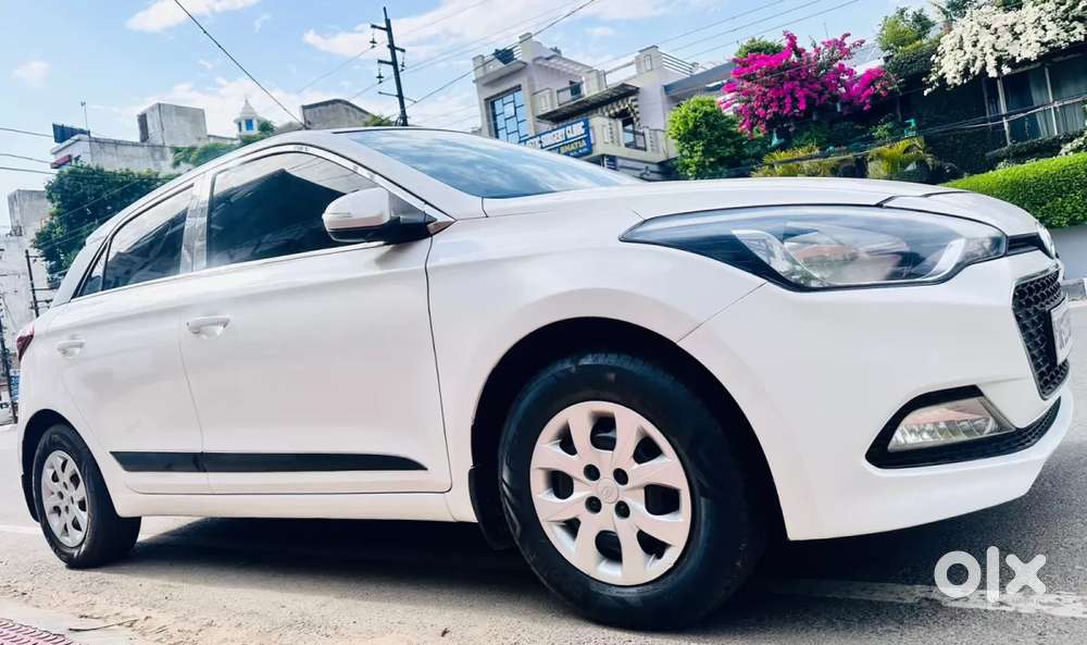Hyundai Elite I20 [ ] 1.2 Sportz, 2014, Petrol