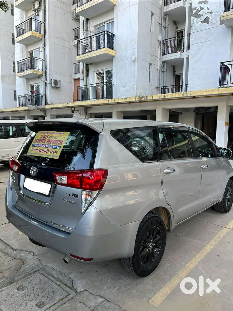 Toyota Innova Crysta 2016 Diesel Manual