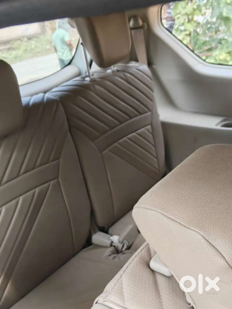 Maruti Suzuki Ertiga Vxi 2023