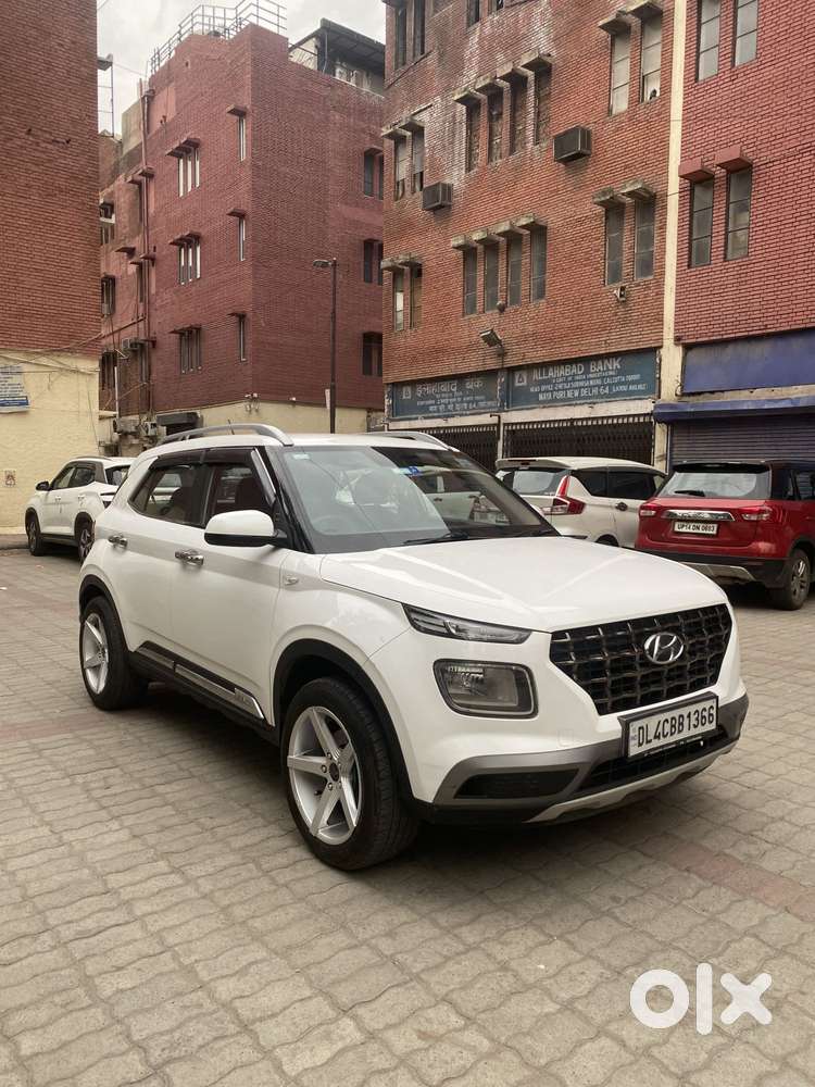 Hyundai Venue S 1.2 Petrol, 2022, Petrol
