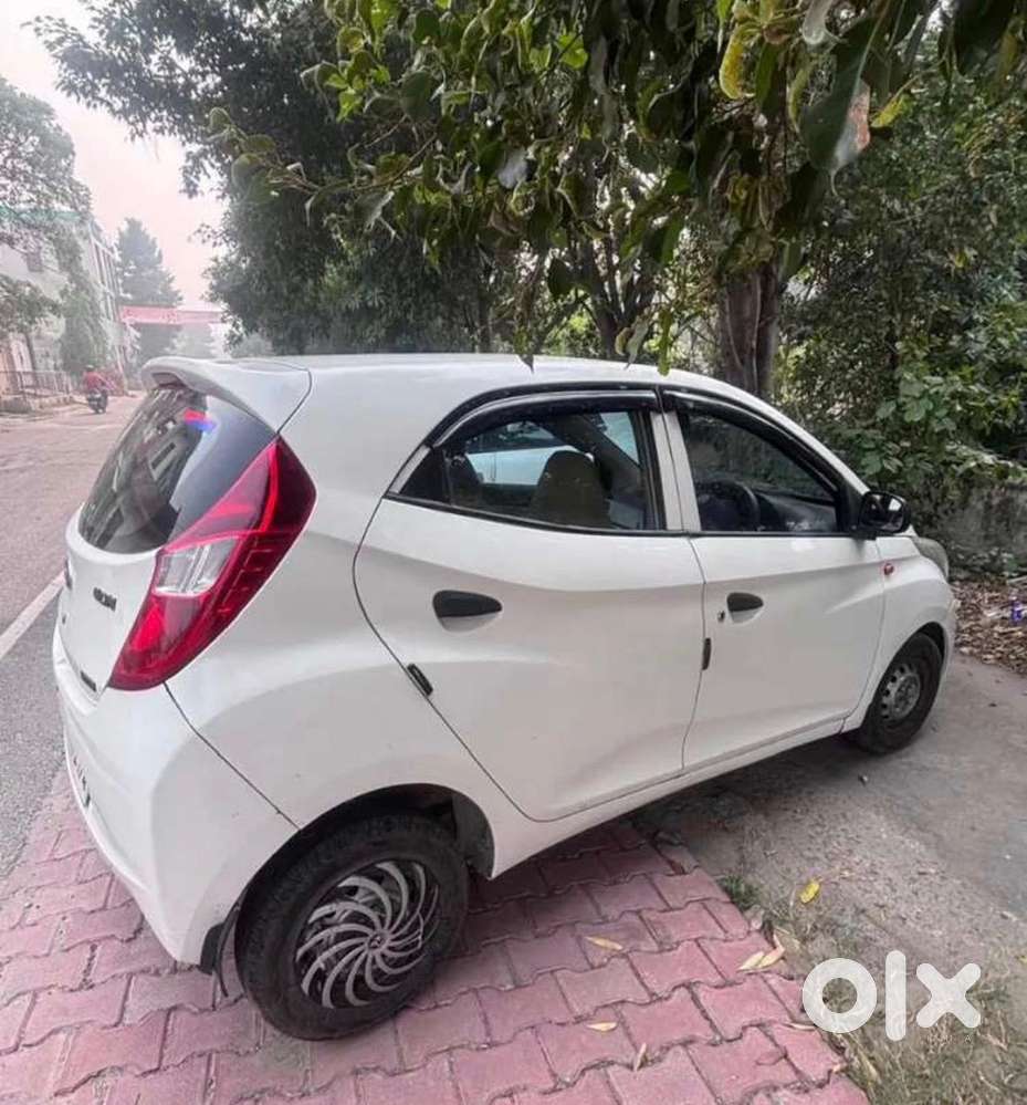 Hyundai Eon 2017 Petrol 79000 Km Driven